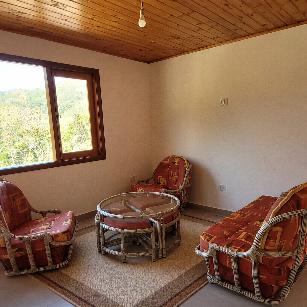 Primeira vista da sala do chalé Sevak 6